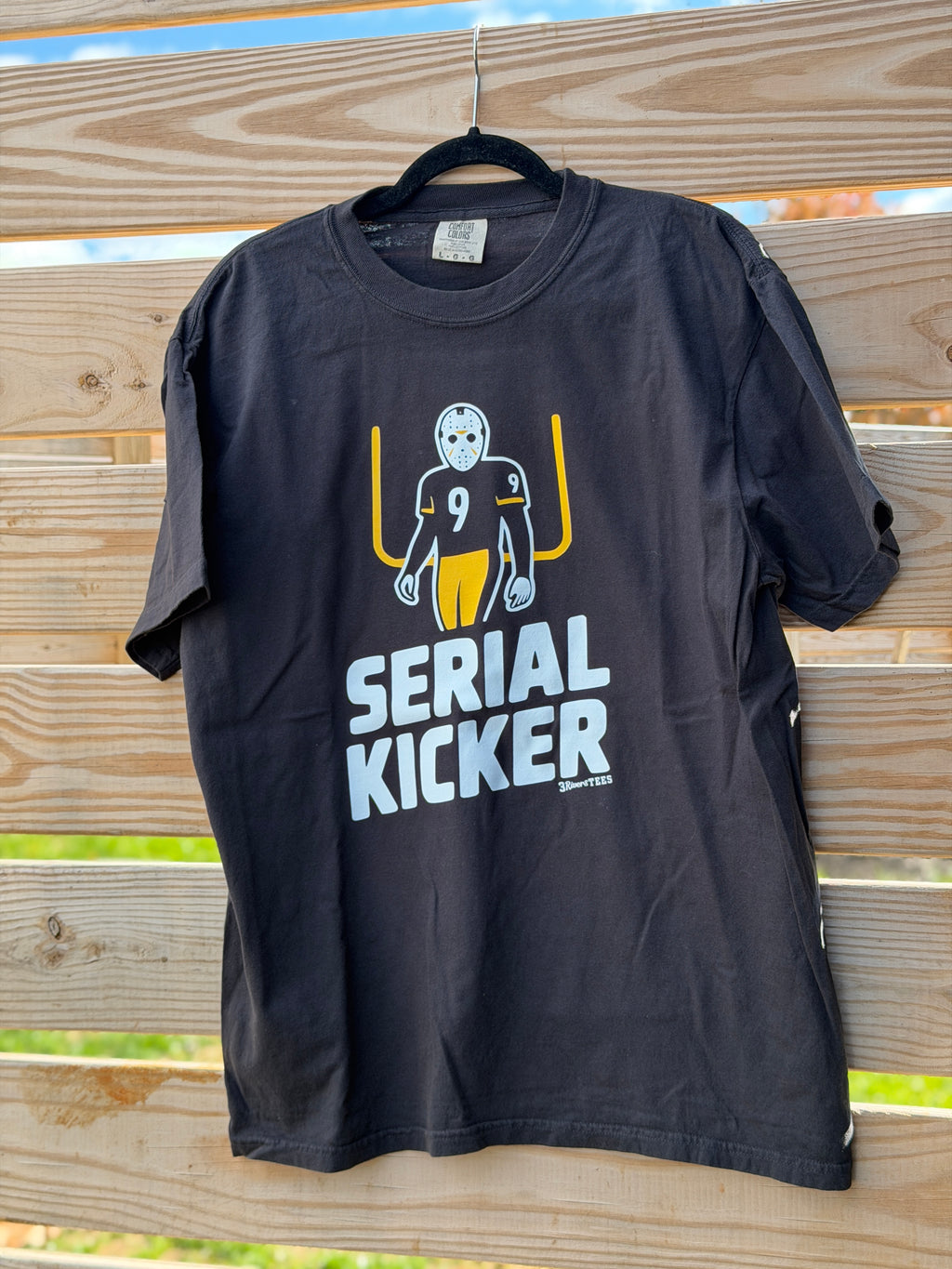 Serial Kicker Tee